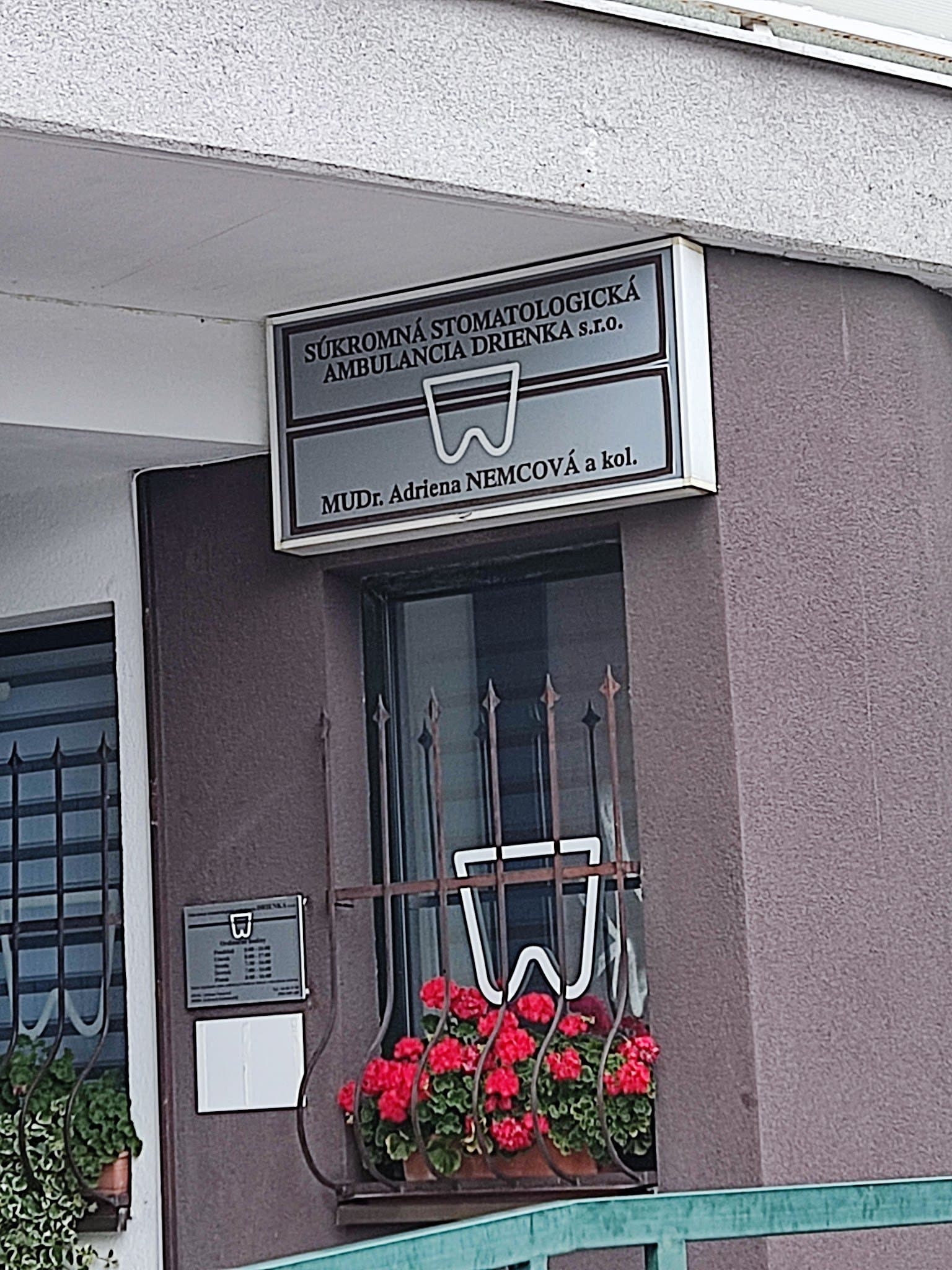 Radomsky Dental Clinic