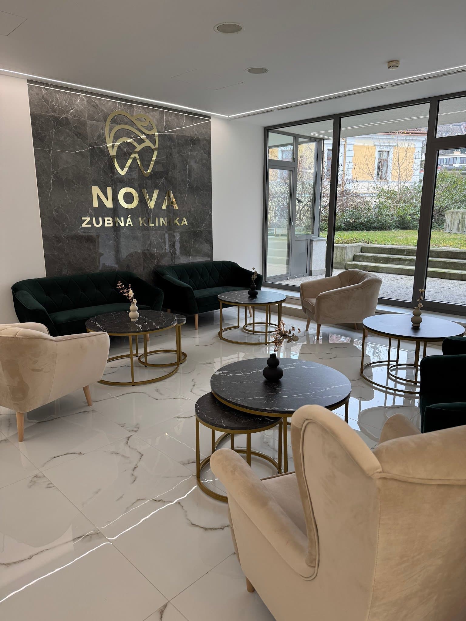 Nova Dental Clinic - Zubná klinika Trenčín