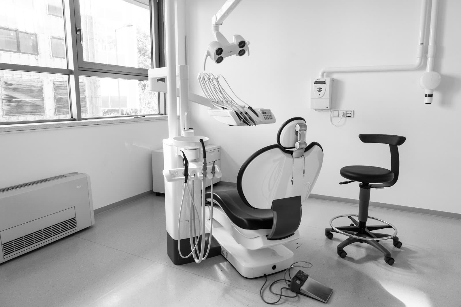 bl:k dental clinic - Zubná ambulancia Bratislava