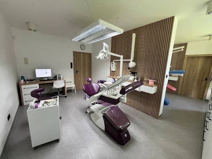 Coufal Clinic s.r.o. zubná poliklinika