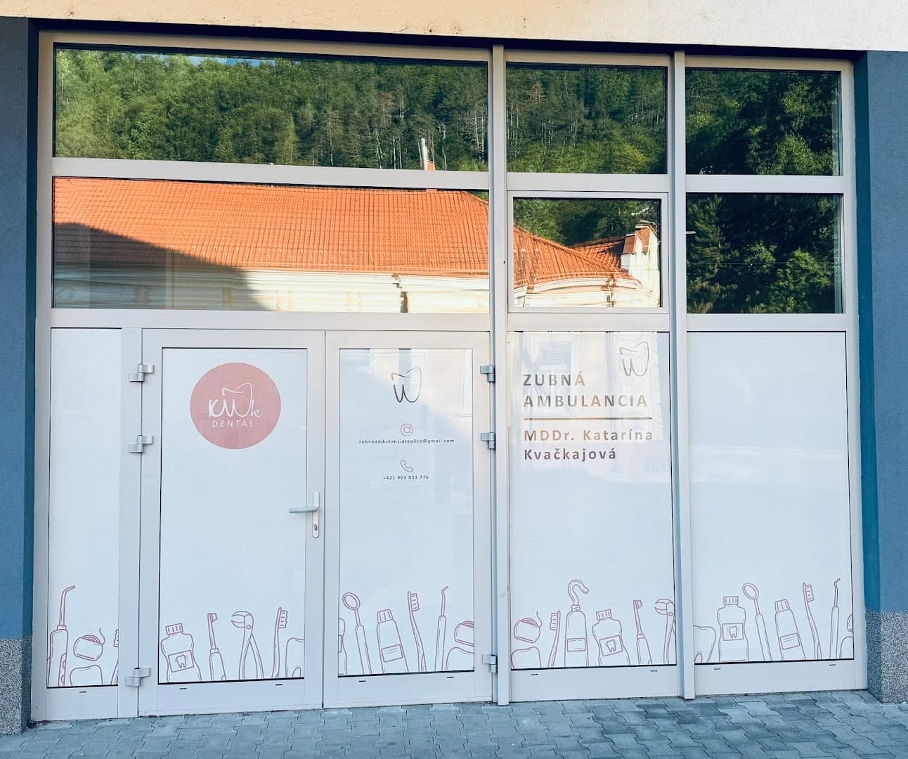 KMK Dental s.r.o. - MDDr. Katarína Kvačkajová