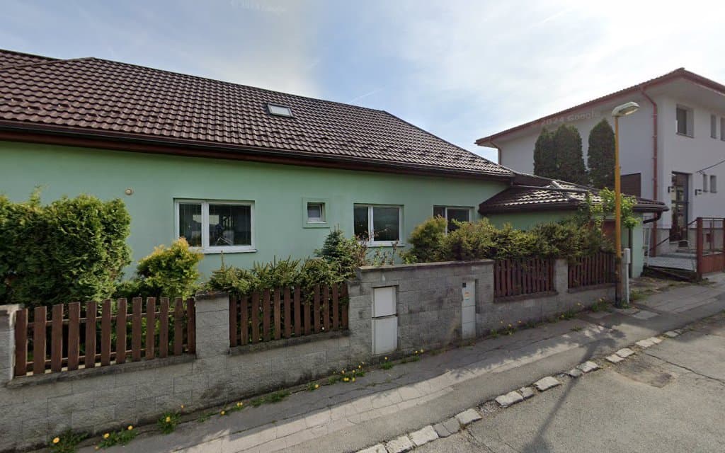 MUDr. Jarmila Pírová, stomatológia