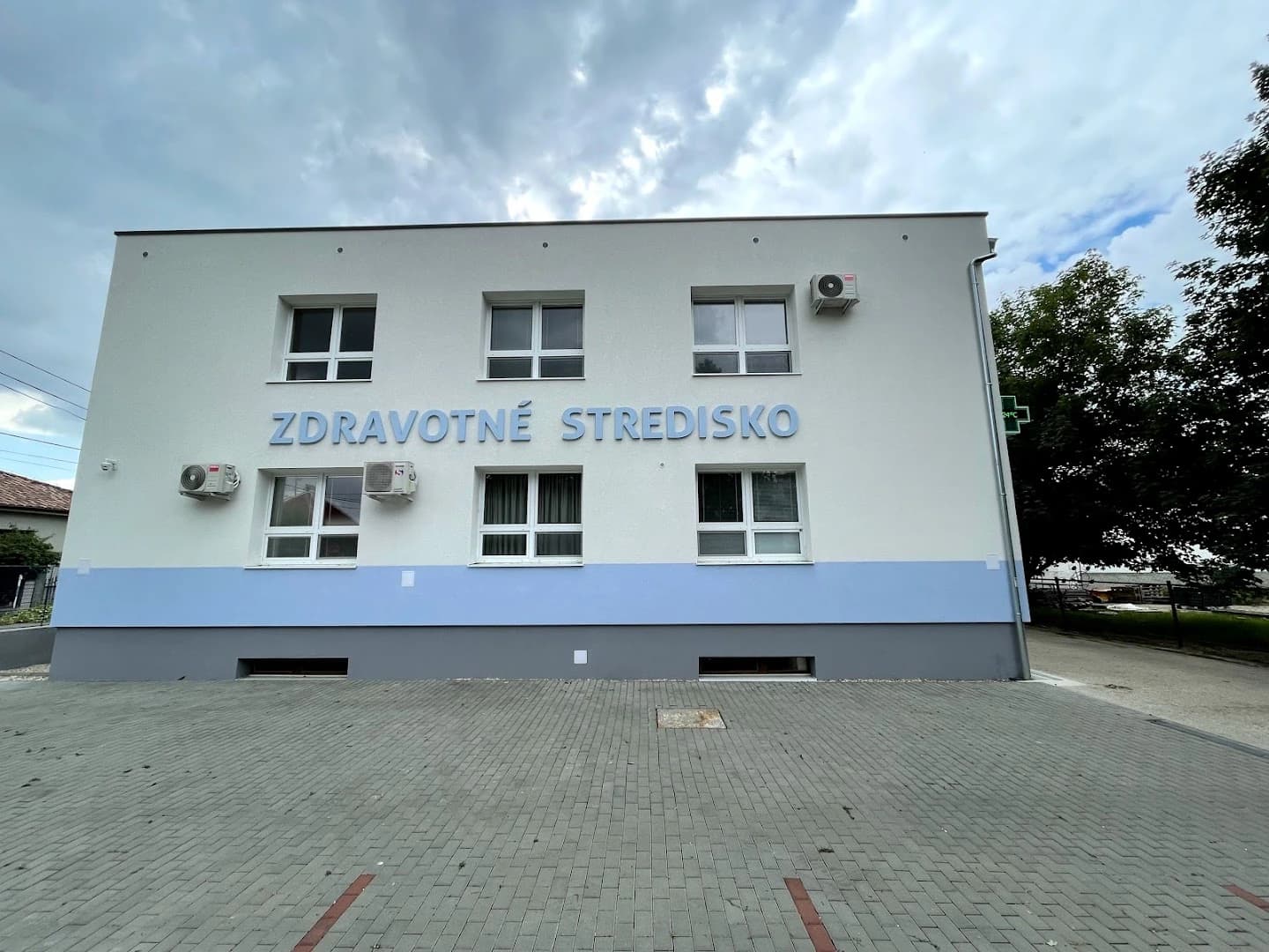 Zdravotné stredisko Leopoldov
