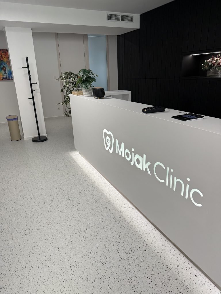 Mojak Clinic - Zubná a očná klinika