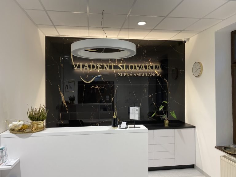 VIADENT SLOVAKIA s.r.o.