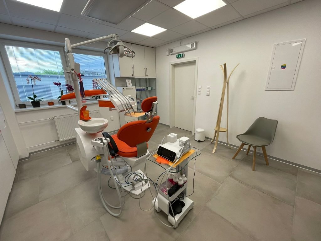 Dental IS s.r.o.