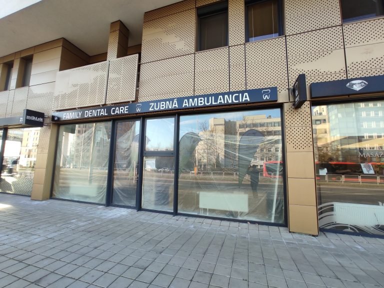 Family Dental Care - Panónska