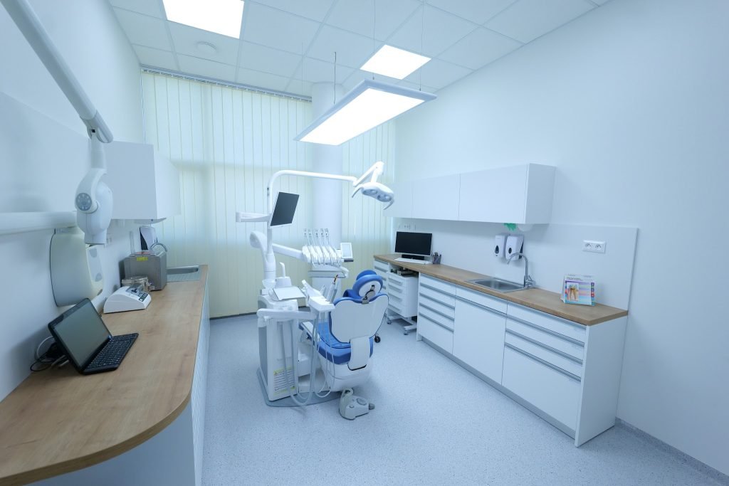 SÁRKÁNYOVÁ MÁRIA MUDr.