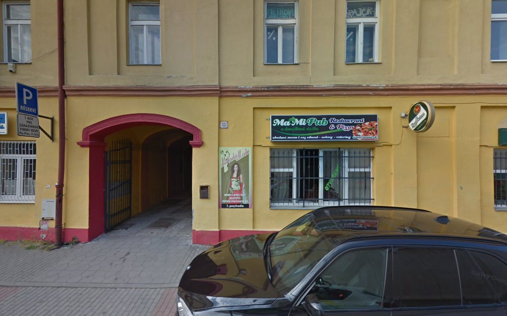 Exteriér kliniky