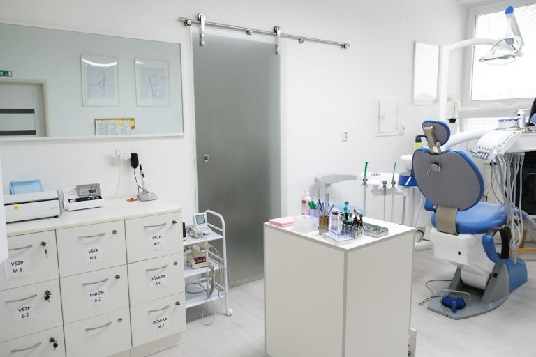 Dentalina (MDDr. Martina Plichtová) zubná ambulancia