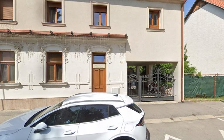 Drlička Eduard MUDr. a MDDr. Simona Nozdrovická