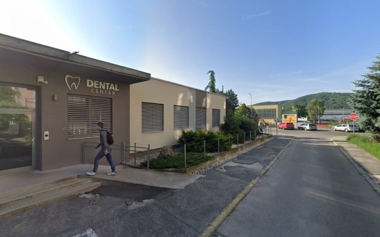 DENTAL CENTER s.r.o.