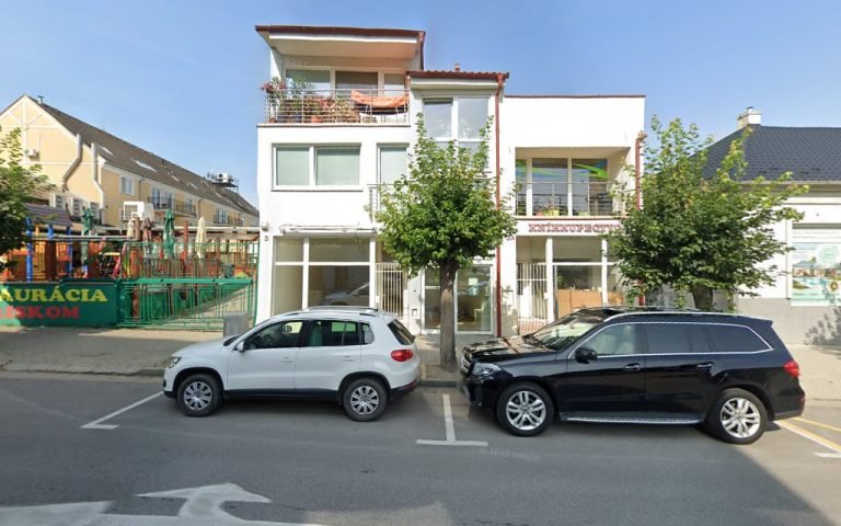 KOSTOLÁNIOVÁ VIERA MUDr. - DAFIDENT s.r.o.