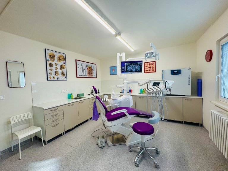 MDDr. Gabriel Svitok, ESDENTES s.r.o.