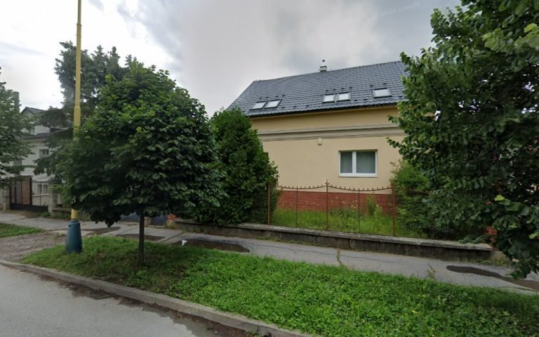 MUDr. Beáta Kolodžejová - DENTS, s.r.o.