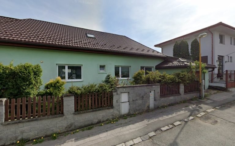 MUDr. Jarmila Pírová, stomatológia