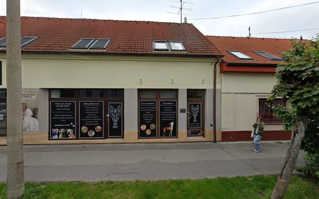 Exteriér kliniky