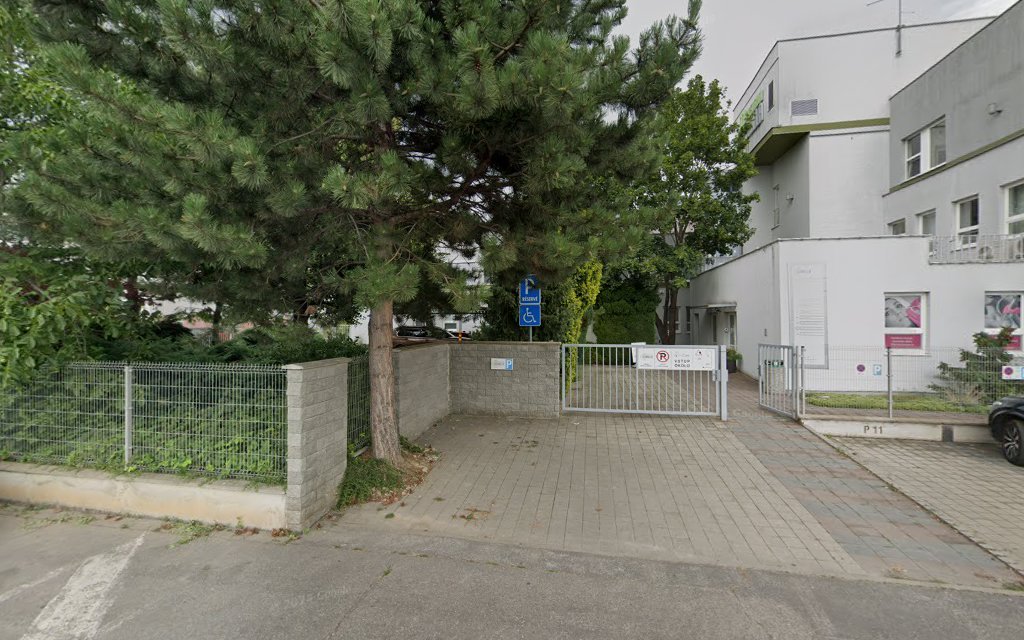 Exteriér kliniky