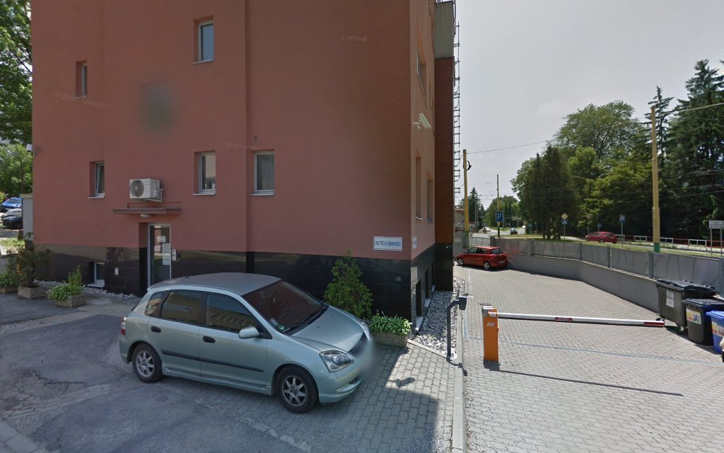 Exteriér kliniky