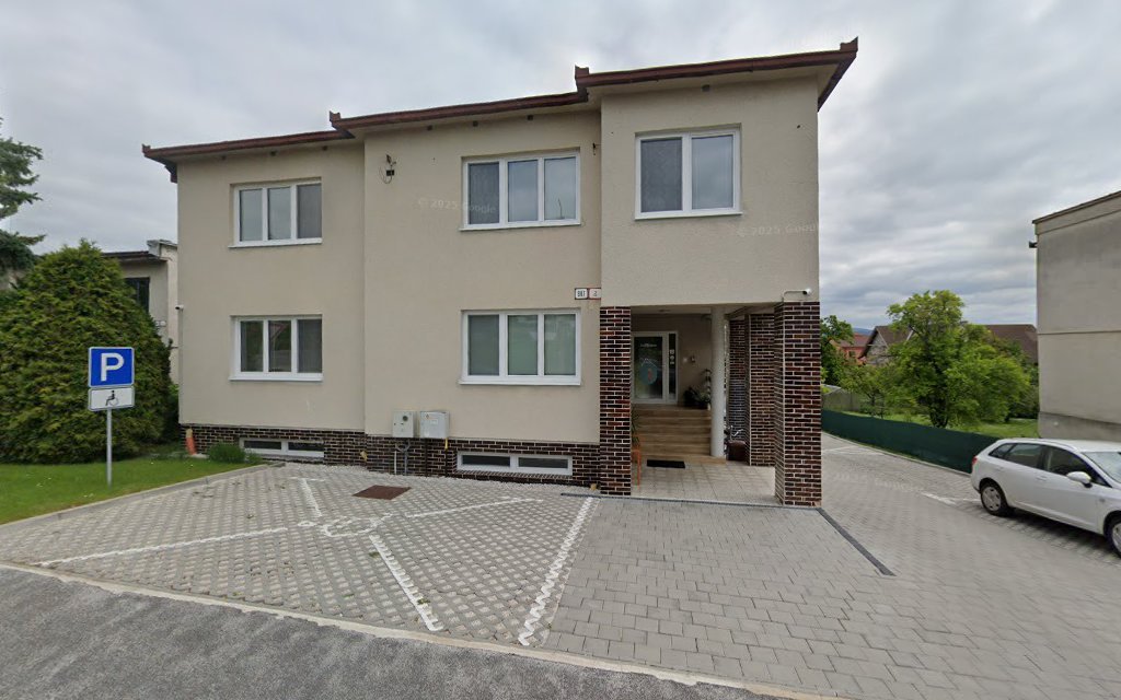 Exteriér kliniky