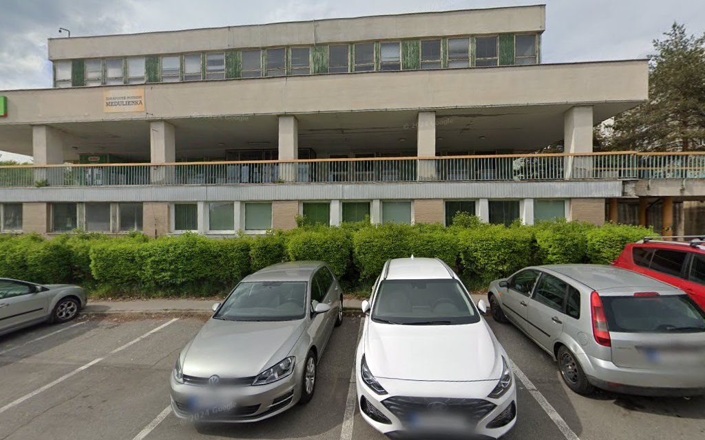 Exteriér kliniky
