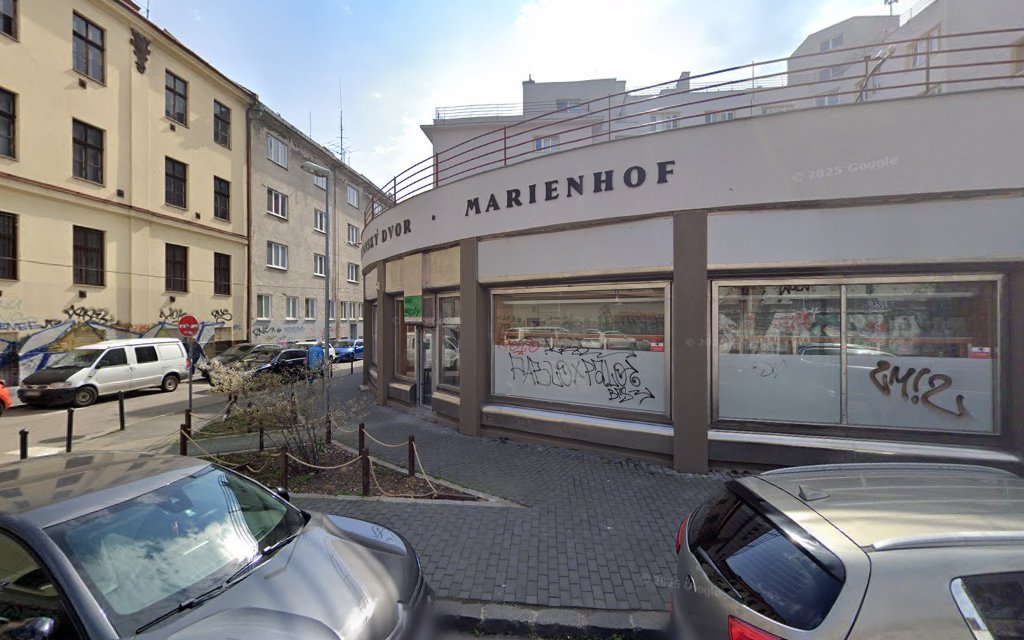 Exteriér kliniky
