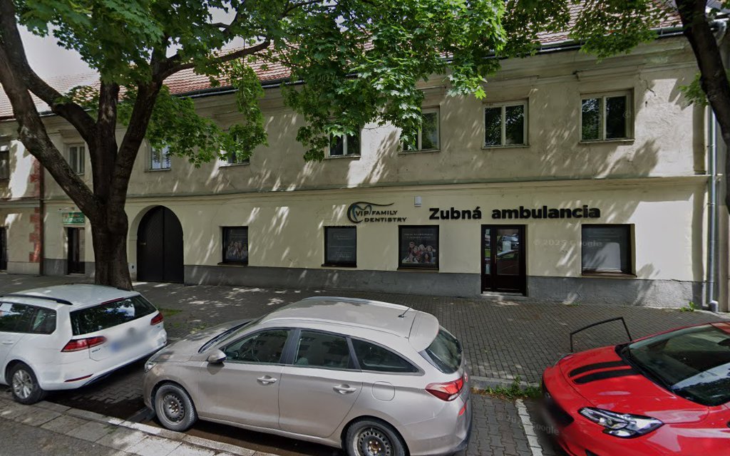 Exteriér kliniky