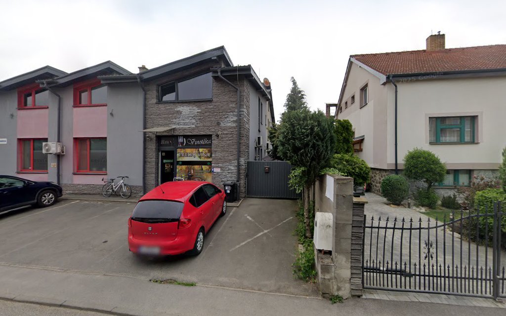 Exteriér kliniky