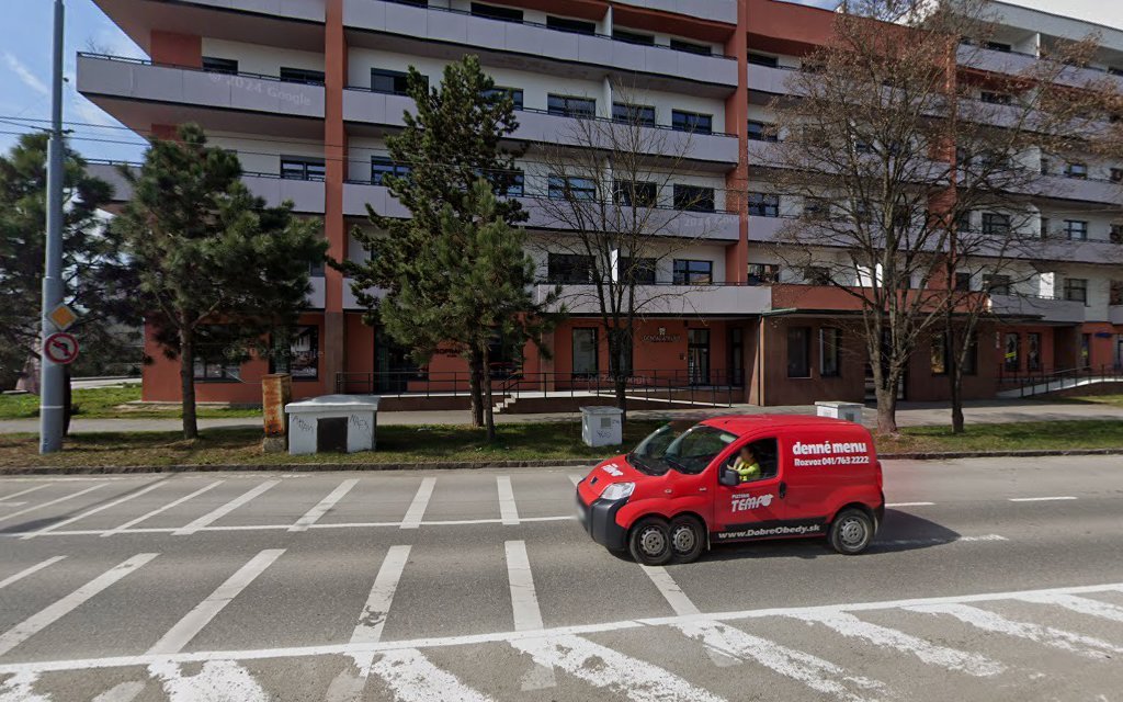Exteriér kliniky