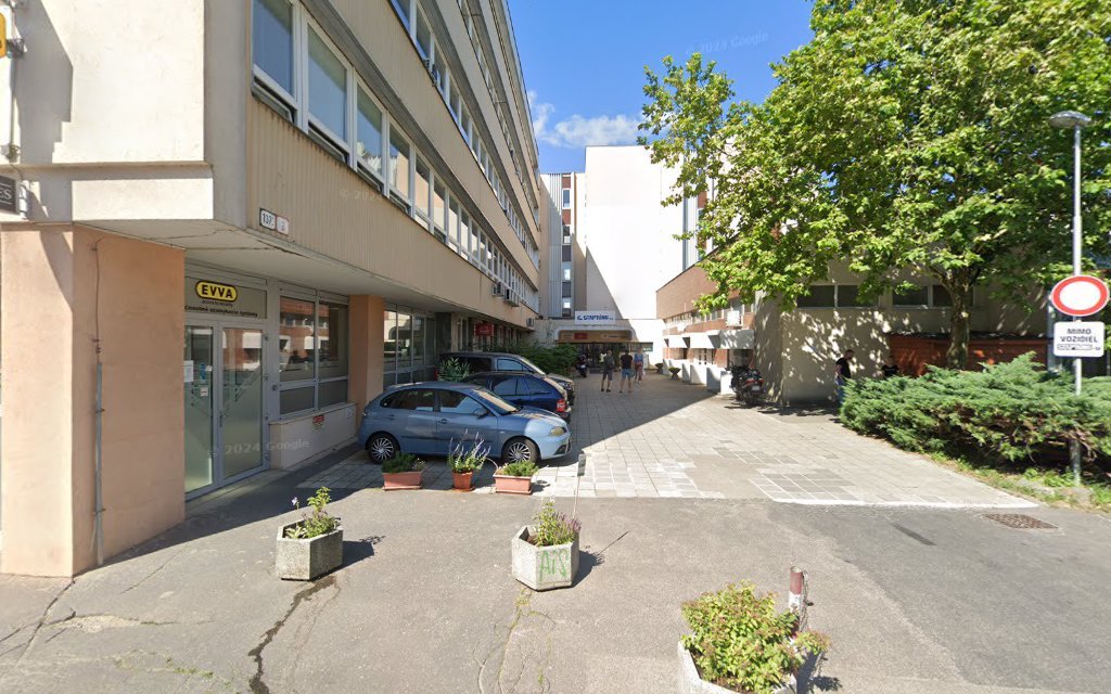 Exteriér kliniky