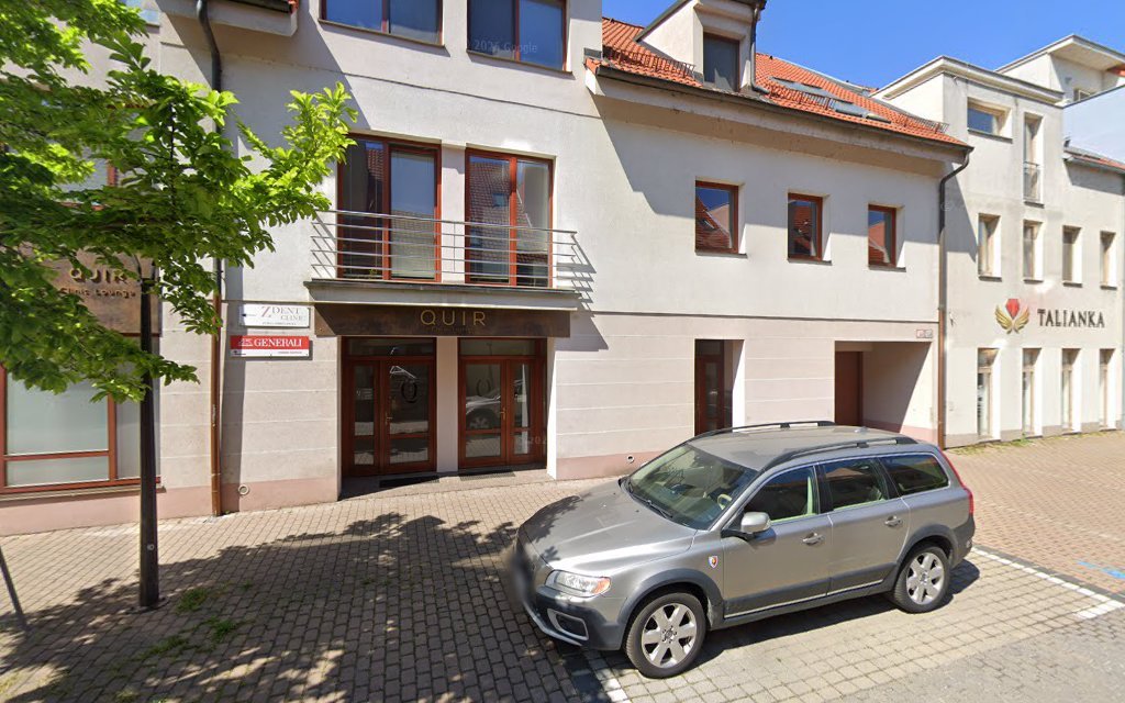 Exteriér kliniky
